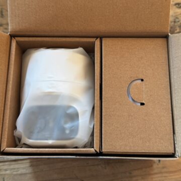 Recensione eufyCam C37, videocamera solare a 360° con AI senza abbonamenti - macitynet.it