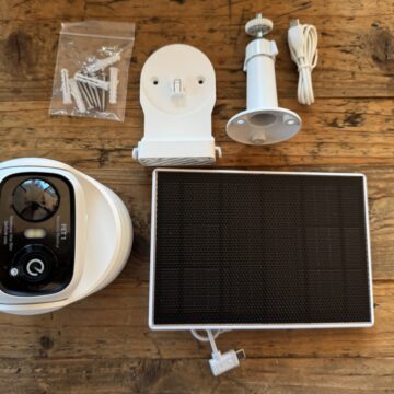 Recensione eufyCam C37, videocamera solare a 360° con AI senza abbonamenti - macitynet.it