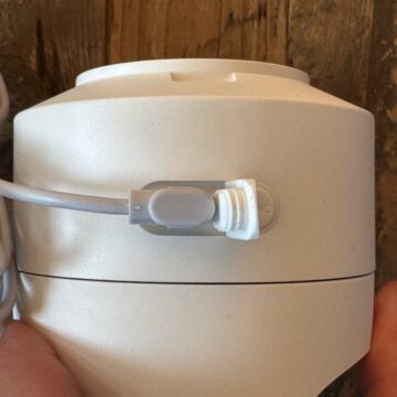 Recensione eufyCam C37, videocamera solare a 360° con AI senza abbonamenti - macitynet.it