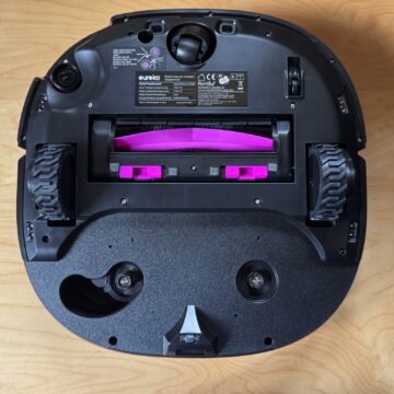 Recensione Eureka J15 Max Ultra, il robot aspirapolvere pensato per animali e pulizia liquidi - macitynet.it