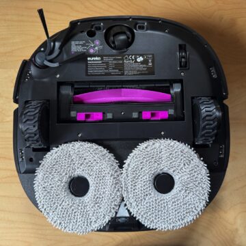 Recensione Eureka J15 Max Ultra, il robot aspirapolvere pensato per animali e pulizia liquidi - macitynet.it