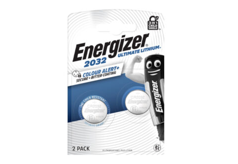 Energizer, le batterie a bottone con meccanismo per proteggere i bambini e colorante visibile se ingoiate
