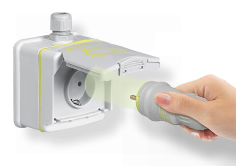 Green’up Access, la presa “Schuko” per ricaricare l’auto elettrica senza giocare con la corrente