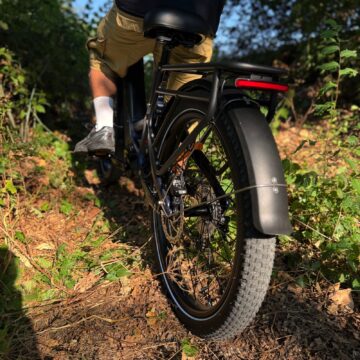 ENGWE E26 3.0 Pro, la bici eSUV con il motore centrale cambia la guida, prime impressioni - macitynet.it