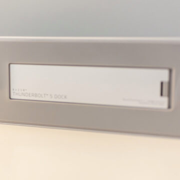 Recensione Razer Thunderbolt 5 Dock, il super HUB per comandare il Mac con un solo cavo, o quasi. - macitynet.it