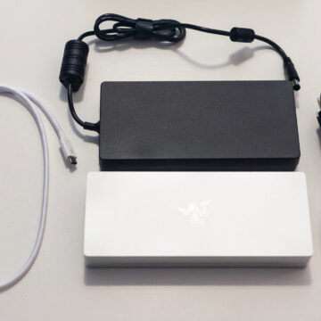 Recensione Razer Thunderbolt 5 Dock, il super HUB per comandare il Mac con un solo cavo, o quasi. - macitynet.it