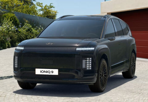 Hyundai aggiorna IONIQ 9 con il MY 2027 e debutta allestimento Calligraphy Black Ink
