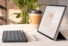 In vacanza con l’iPhone, scrivi come al computer: la Keys-To-Go 2 crolla a 49,99 euro Bozza automatica - macitynet.it