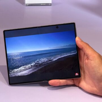 Ecco i nuovi Samsung Galaxy: arriva l'anti-iPhone pieghevole - macitynet.it
