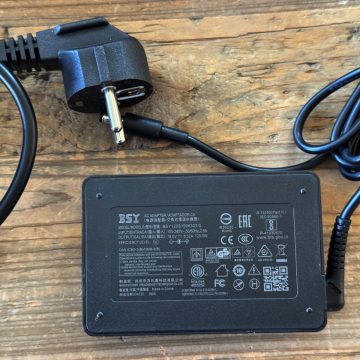 Recensione Geekom IT 13 Max 2026, piccolo e potente - macitynet.it