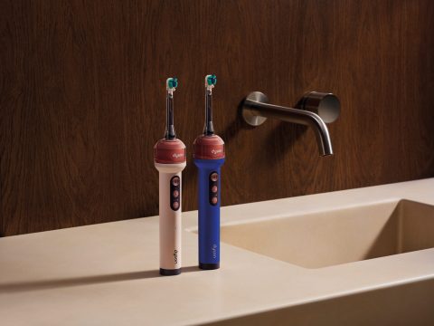 Dyson CameraJet, lo spazzolino con AI che vede tra i denti