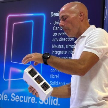 FRITZ!Box diventa davvero una Box: a Berlino il router cambia forma - macitynet.it