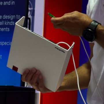 FRITZ!Box diventa davvero una Box: a Berlino il router cambia forma - macitynet.it