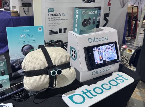 Ottocast a IFA 2026: CarPlay guadagna telecamere e comandi fisici