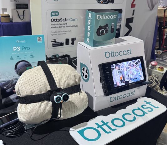 Ottocast a IFA 2026: CarPlay guadagna telecamere e comandi fisici Ottocast a IFA 2026: CarPlay guadagna telecamere e comandi fisici - macitynet.it