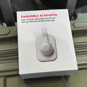 Recensione SwitchBot AI MindClip: registra tutto ma sorprende quando deve capire - macitynet.it