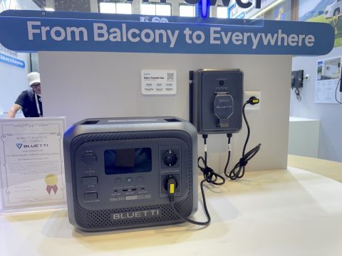 BLUETTI Transfer Hub, a IFA la power station alimenta la casa con il fotovoltaico