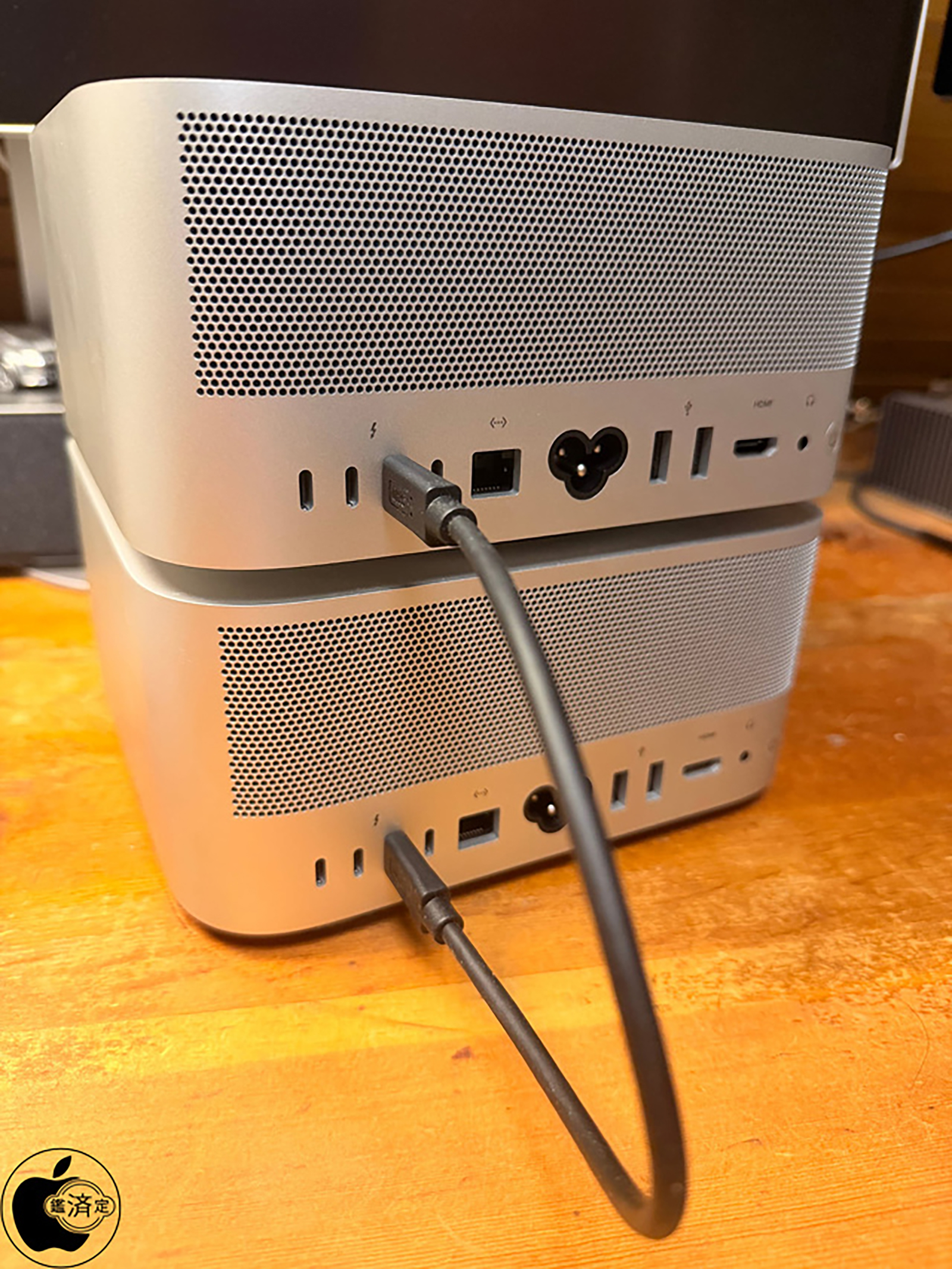 macOS 27 semplifica la creazione di cluster Mac per l'AI con RDMA - macitynet.it macOS 27 semplifica la creazione di cluster Mac per l'AI con RDMA - macitynet.it
