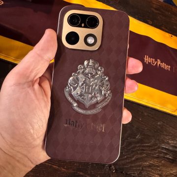 realme 16 Pro Harry Potter Edition, il telefono di Hogwarts arriva con un baule da collezione - macitynet.it