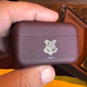 realme 16 Pro Harry Potter Edition, il telefono di Hogwarts arriva con un baule da collezione - macitynet.it