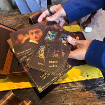 realme 16 Pro Harry Potter Edition, il telefono di Hogwarts arriva con un baule da collezione - macitynet.it