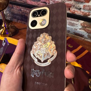 realme 16 Pro Harry Potter Edition, il telefono di Hogwarts arriva con un baule da collezione - macitynet.it