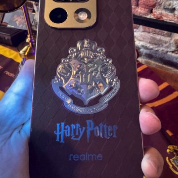 realme 16 Pro Harry Potter Edition, il telefono di Hogwarts arriva con un baule da collezione - macitynet.it