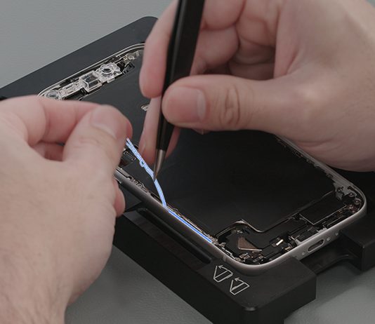 iPhone 18 Pro e Pro Max, i manuali Apple svelano nuovi dettagli interni iPhone 18 Pro e iPhone 18 Pro Max, disponibili i manuali per i riparatori - macitynet.it