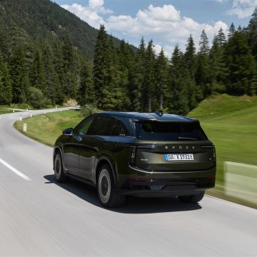 Skoda Peaq: la nuova ammiraglia a 7 posti con tanto spazio interno e super-bagagliaio - macitynet.it