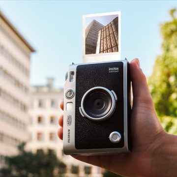 Fujifilm instax mini Evo 2 aggiunge il video prima dello scatto - macitynet.it