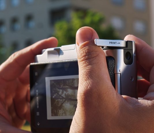Fujifilm instax mini Evo 2 aggiunge il video prima dello scatto Fujifilm instax mini Evo 2 aggiunge il video prima dello scatto - macitynet.it