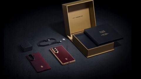 Samsung Galaxy W27, il pieghevole di lusso che parla solo cinese