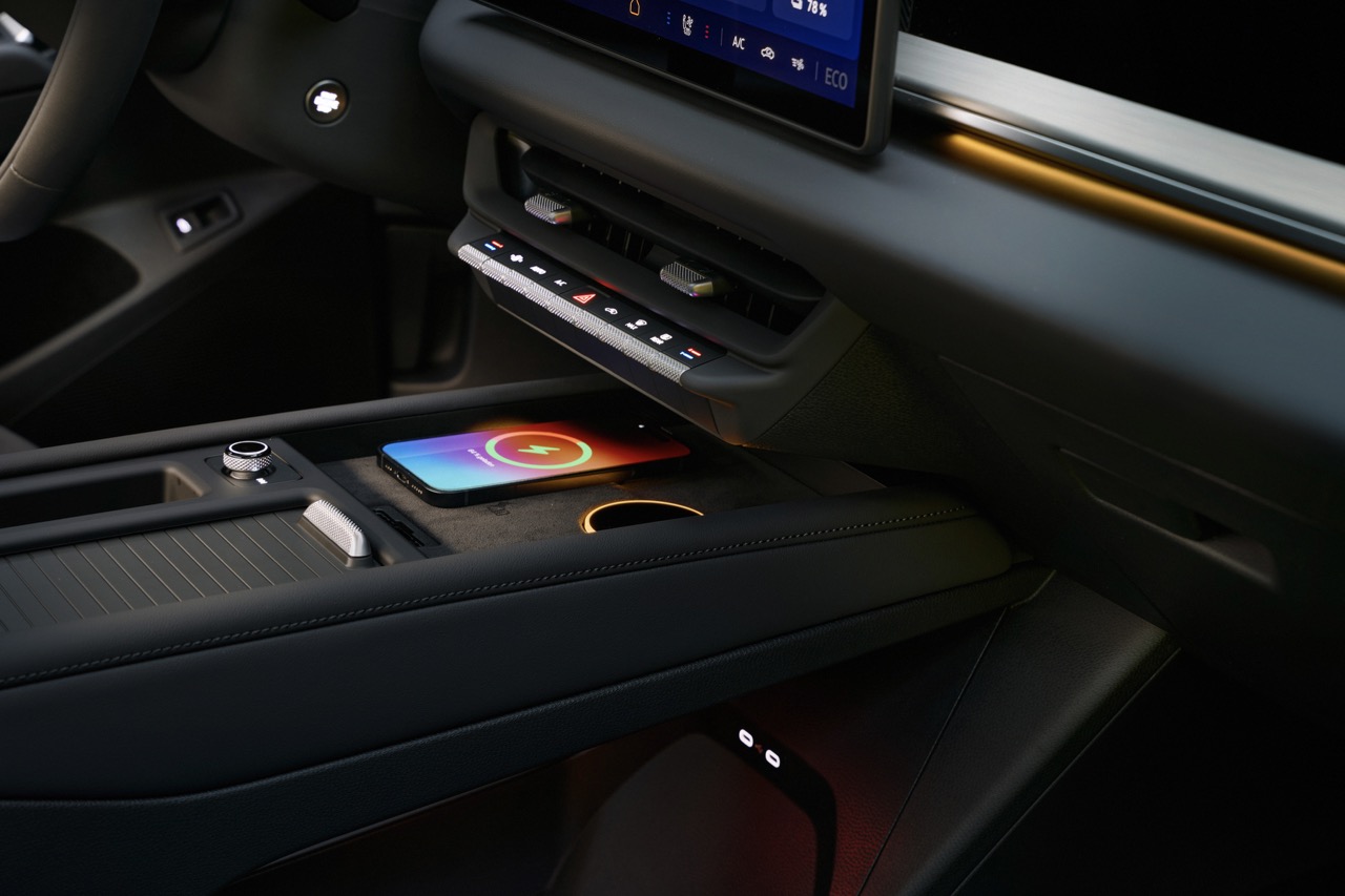 Volkswagen ID. Tiguan, nuova plancia e tecnologie di bordo - macitynet.it Volkswagen ID. Tiguan 2027, dettagli della nuova generazione del SUV elettrico