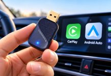 Sembra una chiavetta USB, ma libera CarPlay e Android Auto dai cavi Bozza automatica - macitynet.it