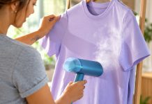 Piccolo, rapido e pieghevole: il ferro verticale Philips ora costa 32,99 euro Piccolo, rapido e pieghevole: il ferro verticale Philips ora costa 32,99 euro - macitynet.it