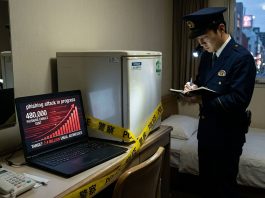 Dietro il frigorifero dell’hotel un PC inviava migliaia di email truffa Un computer nascosto dietro il frigo di un hotel inviava email di phishing - macitynet.it
