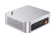 Il vero collo di bottiglia è lo spazio: Ninkear MBOX18 porta tre schermi e l’architettura Intel 18A in un PC tascabile Il vero collo di bottiglia è lo spazio: Ninkear MBOX18 porta tre schermi e l'architettura Intel 18A in un PC tascabile - macitynet.it
