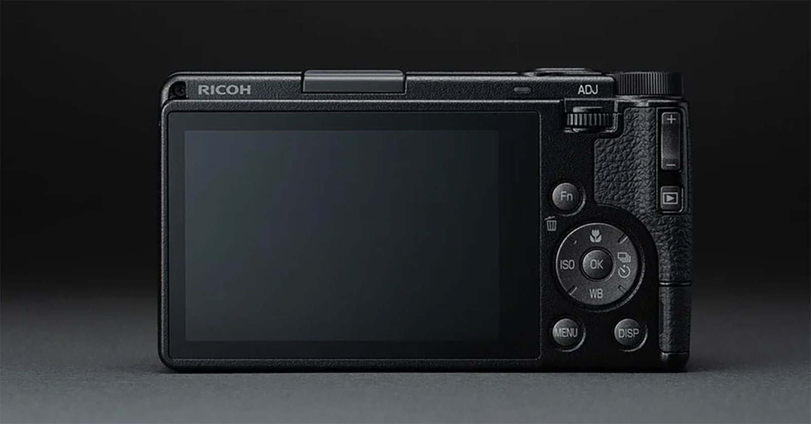 Trent'anni di Ricoh GR, l'amica geniale della street - macitynet.it Trent'anni di Ricoh GR, l'amica geniale della street - macitynet.it