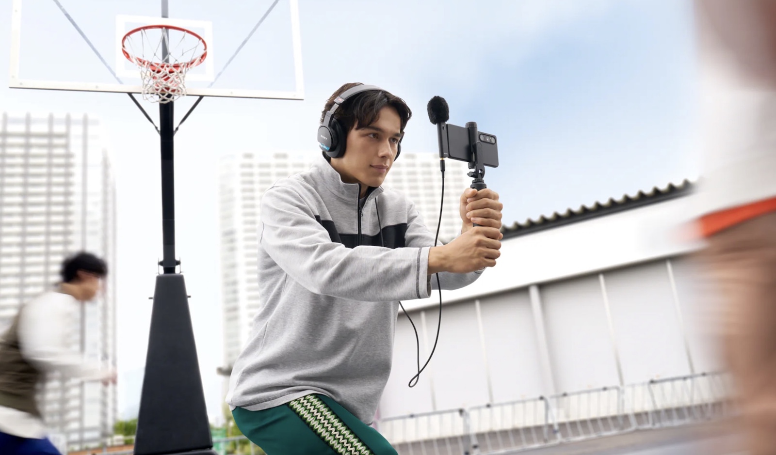 Sony ECM-AX10, 24 grammi di microfono per l’audio spaziale con iPhone e Android