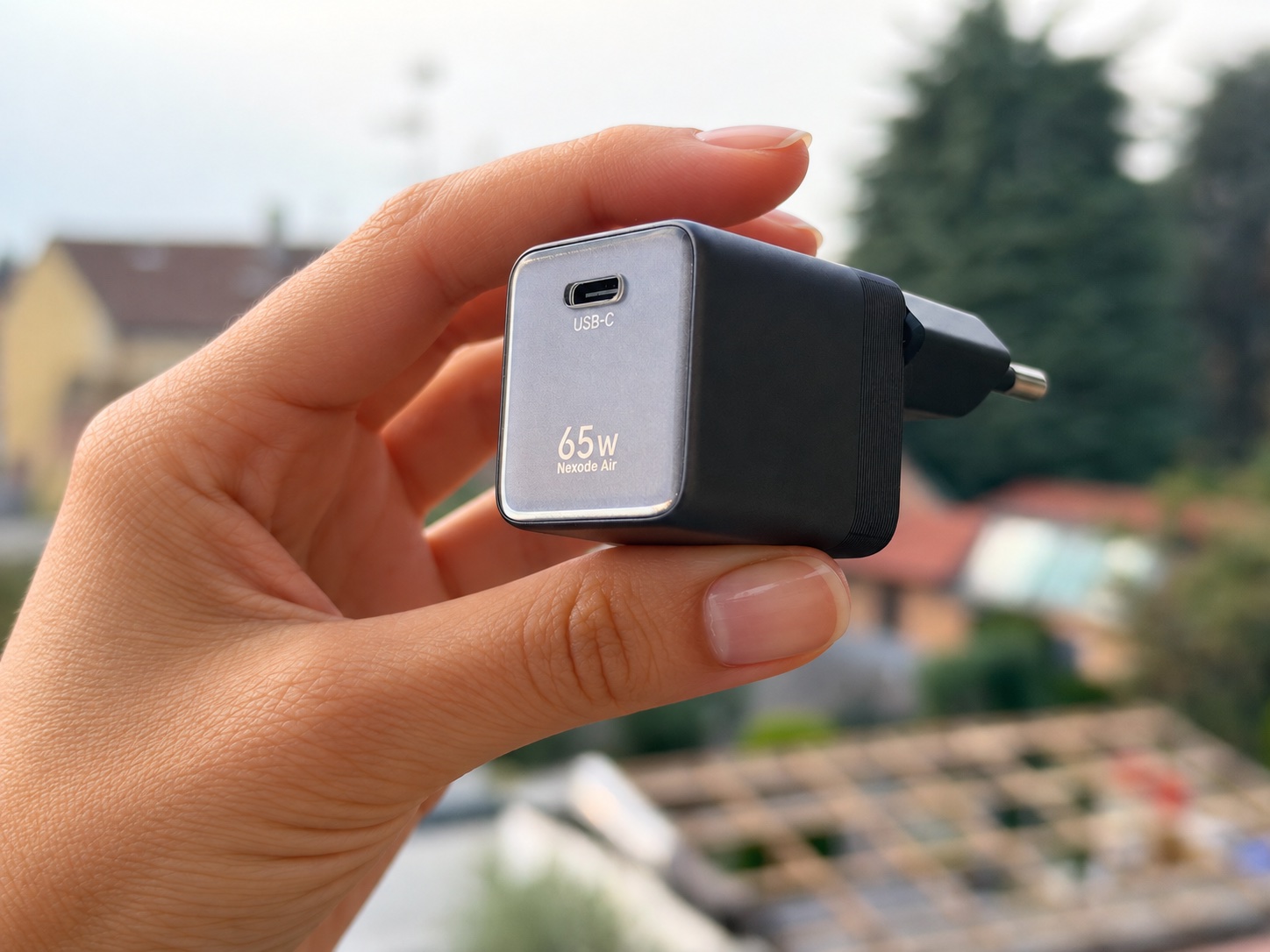 UGREEN Nexode Air 65W, il caricabatterie che fa volare iPhone 18 Pro - macitynet.it UGREEN Nexode Air 65W, il caricabatterie che fa volare iPhone 18 Pro - macitynet.it