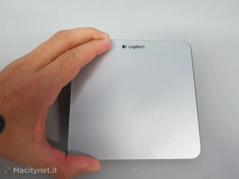 Recensione: Logitech Rechargeable Trackpad for Mac, eccellente alternativa alla Magic Trackpad