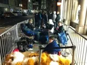 Lughissima coda in Inghilterra per il lancio di iPhone 4S