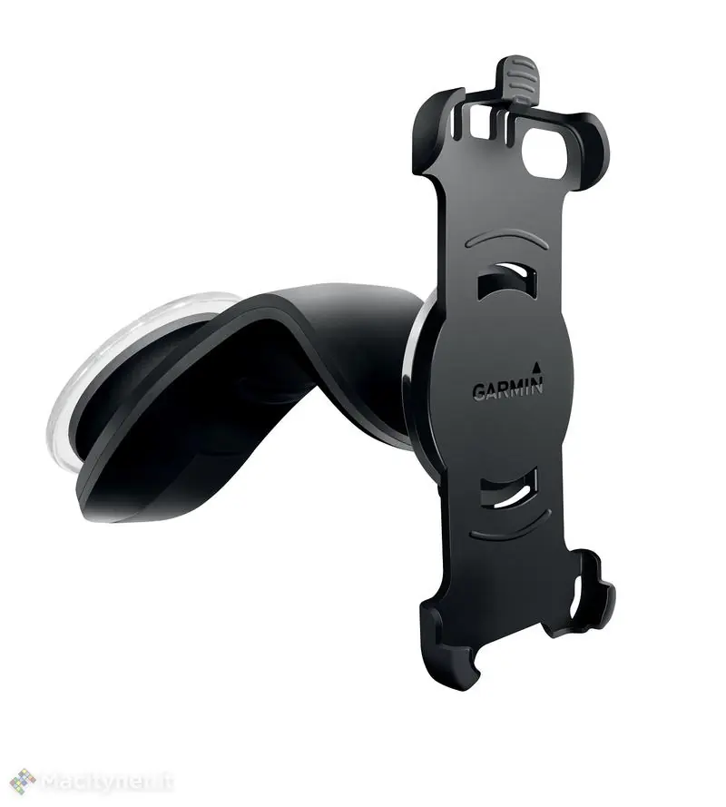 Aggiornati StreetPilot e Navigon: ora con funzioni social e in sconto per Natale