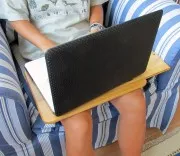 Macally EcoPad: recensione della tavoletta estensibile antiscottatura per il vostro portatile