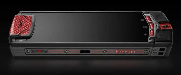 Vertu TI Ferrari, uno smartphone da oltre 12.000 euro Vertuferrari1