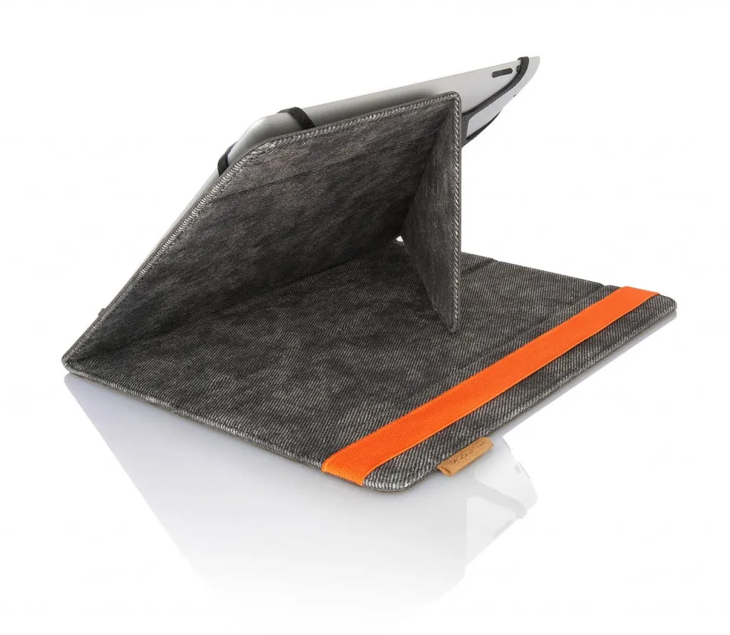 Free Camera Universal Case