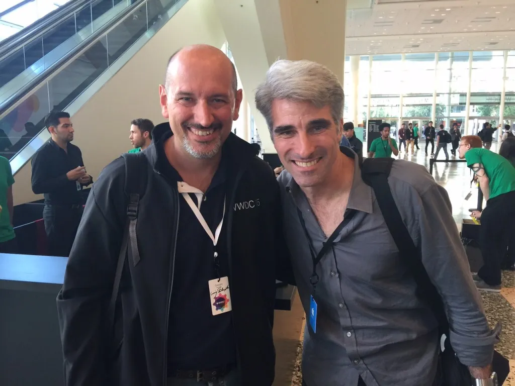 Giorgio Bertero, sviluppatore di Technogym, con Craig Federighi