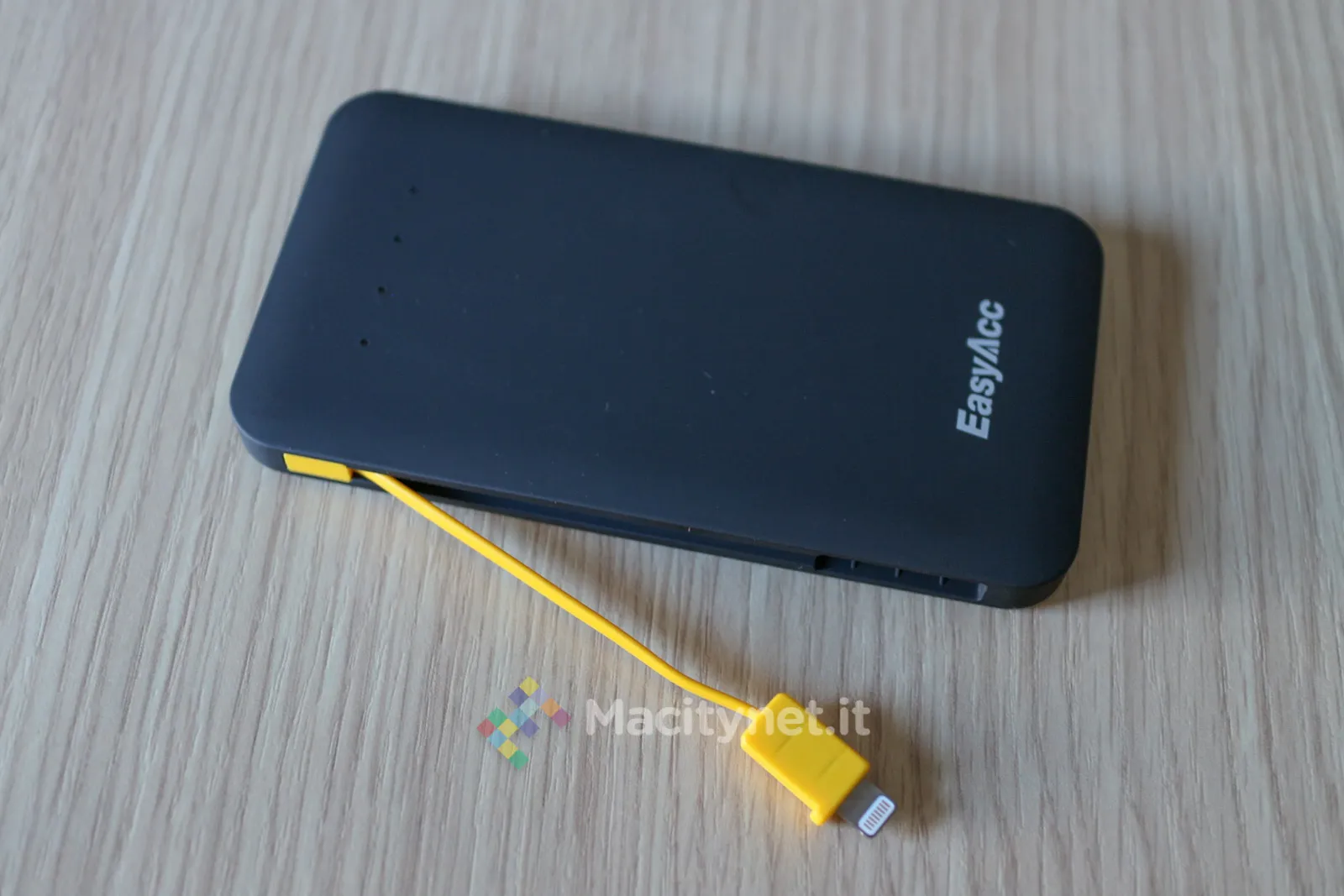 Recensione EasyAcc ICHOC-5000