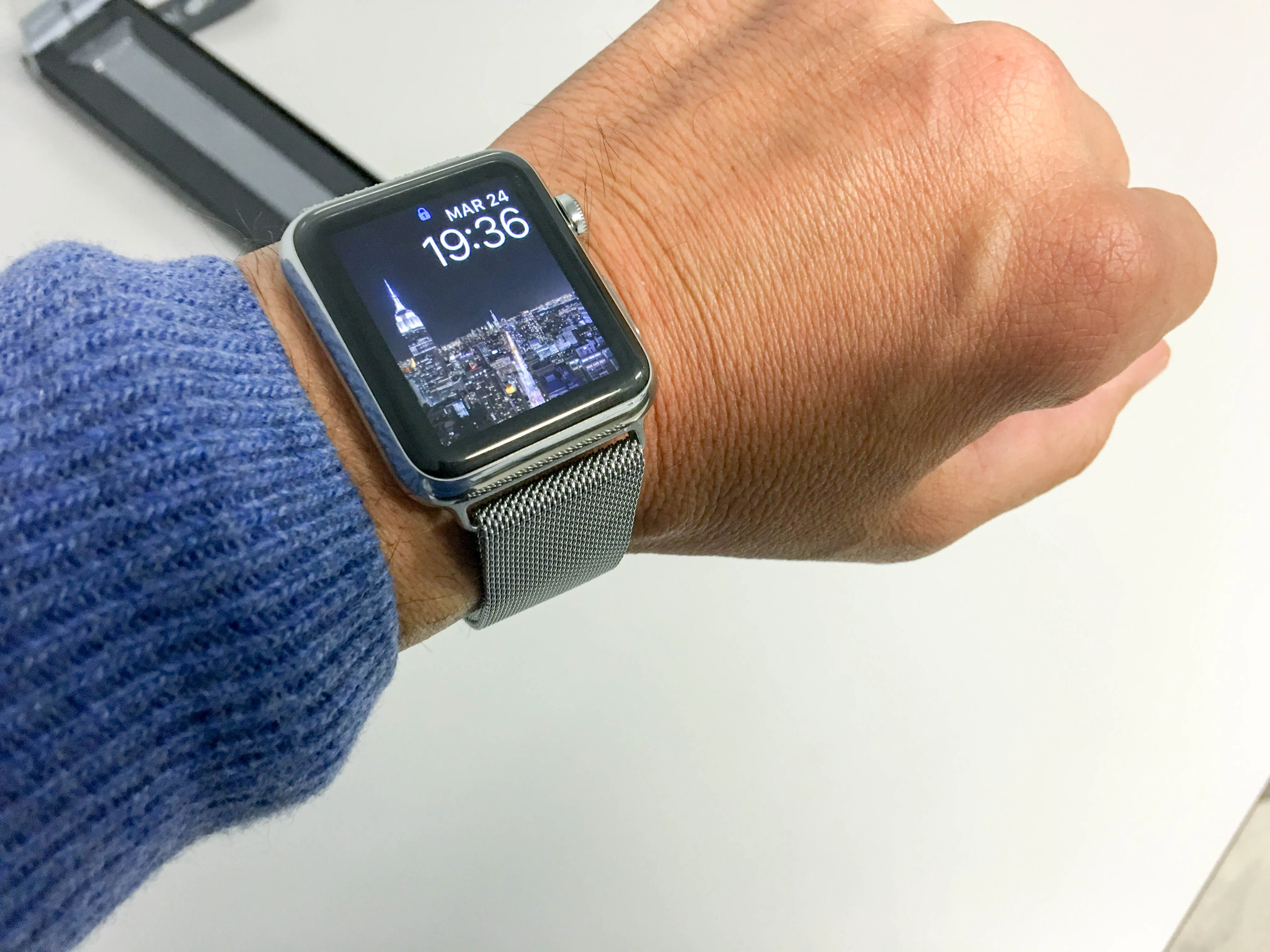 bracciale Apple Watch in maglia milanese