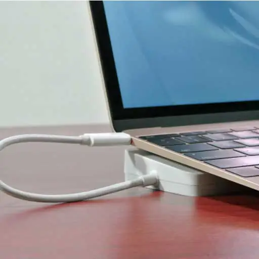 HydraDock, il dock USB Type C con 13 porte per il MacBook 12″ HydraDock